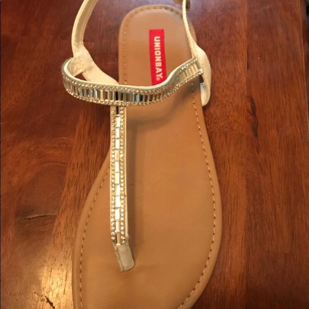 UNIONBAY Sandals